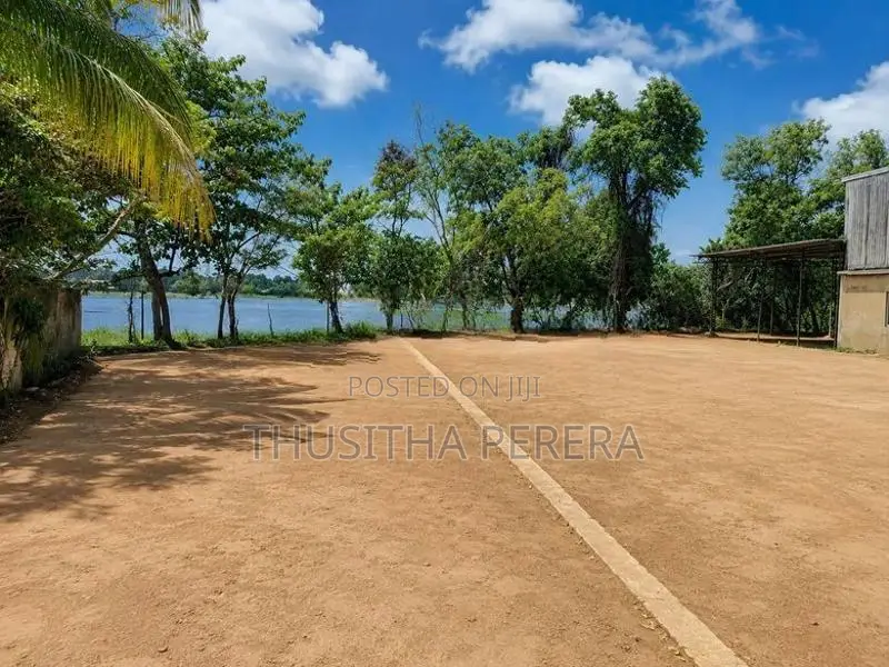 Water-Front Land Bolgoda