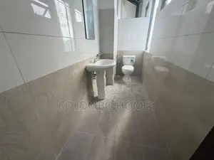 A Grade Office Space ( 3800sqft) for Rent - Dehiwala