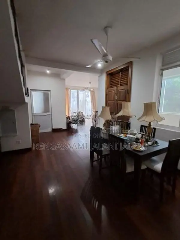 House for sale in Colombo 5