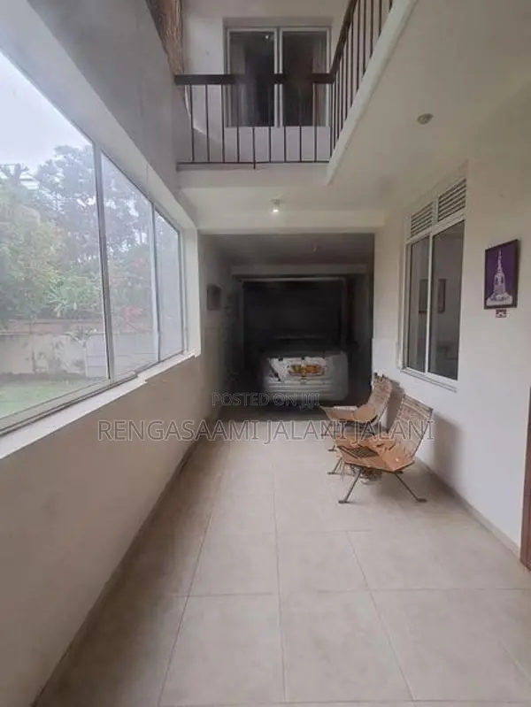 House for sale in Colombo 5