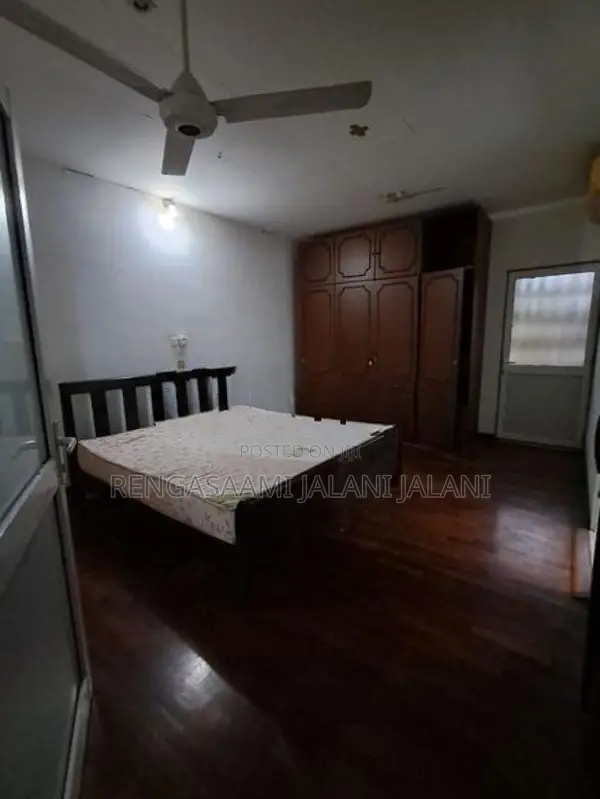 House for sale in Colombo 5