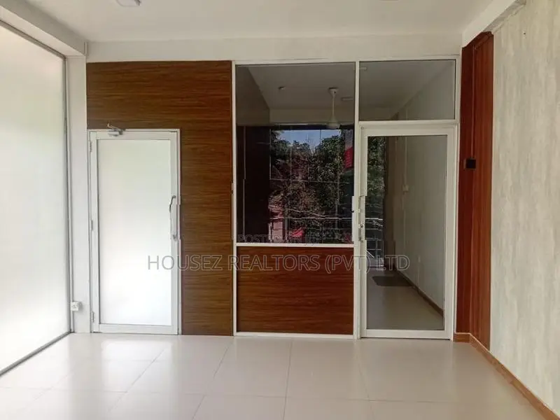 1,000 Sq.Ft Commercial Space for Rent – Katugastota