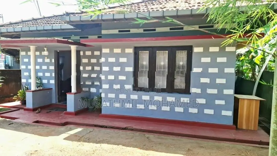 House for Sale in Thihariya, Ruggahawila Road