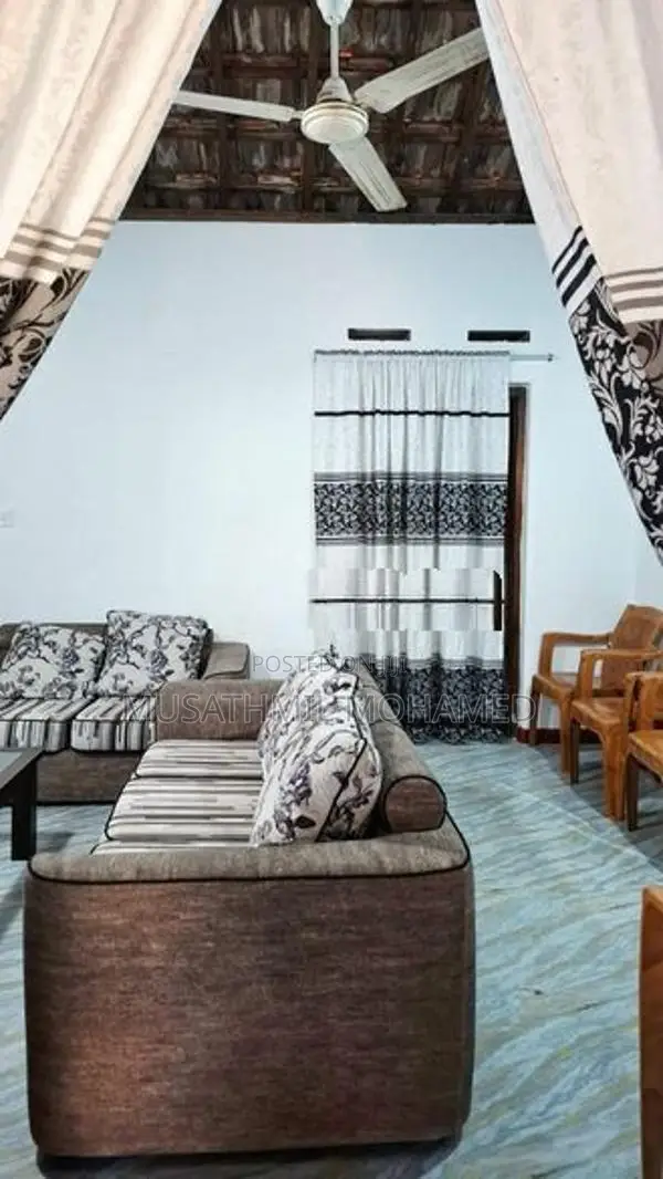 House for Sale in Thihariya, Ruggahawila Road
