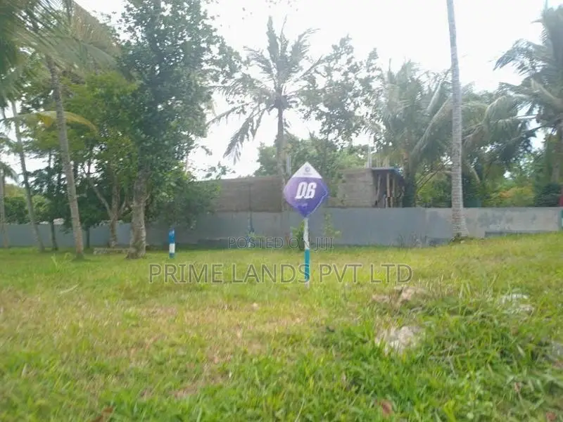 Lands for Sale in Karapitiya