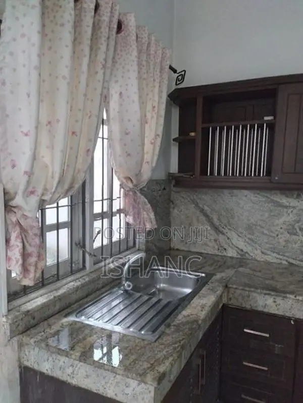 3-Bedroom House for Rent Near Kiribathgoda