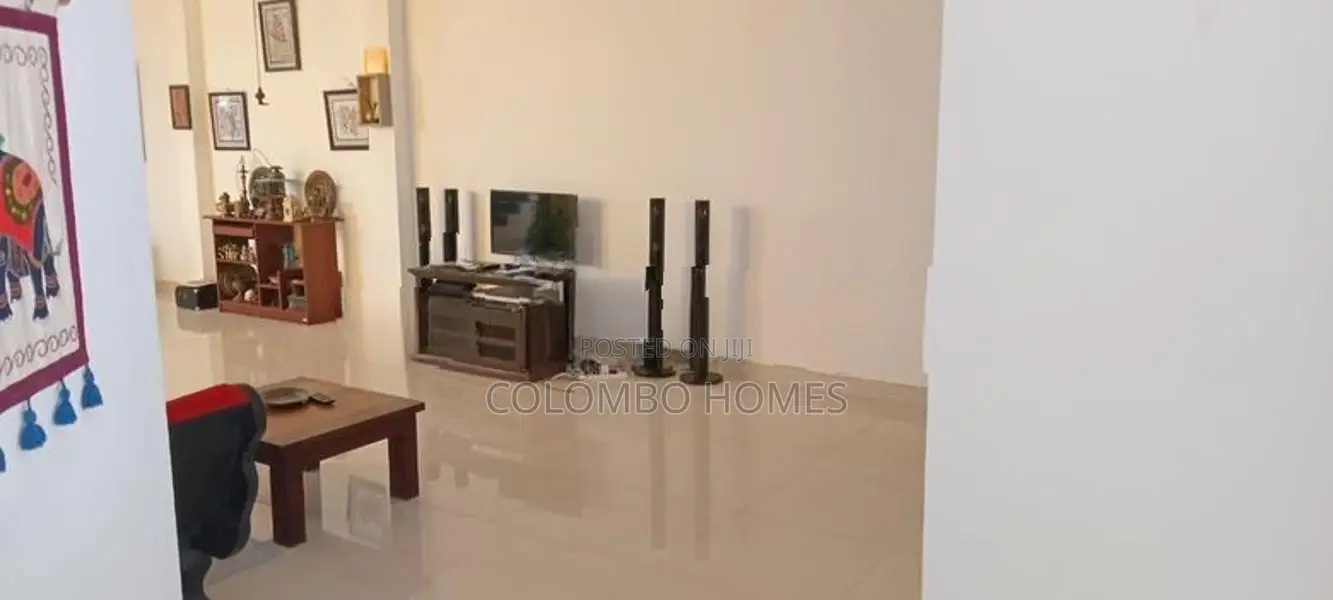 House for Sale - Lake Crescent,Aththidiya
