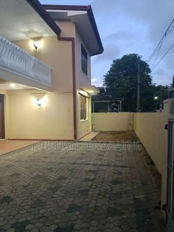 Two-Storey House for Rent in Panadura