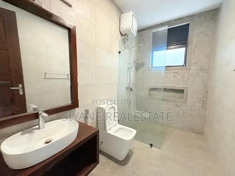 luxury New House For Sale in Thalahena