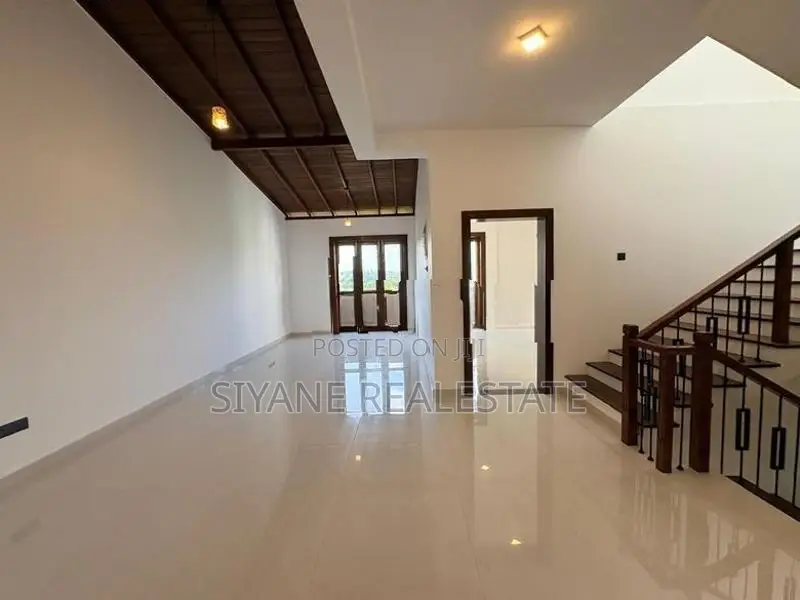 Luxury House for Sale in Boralesgamuwa