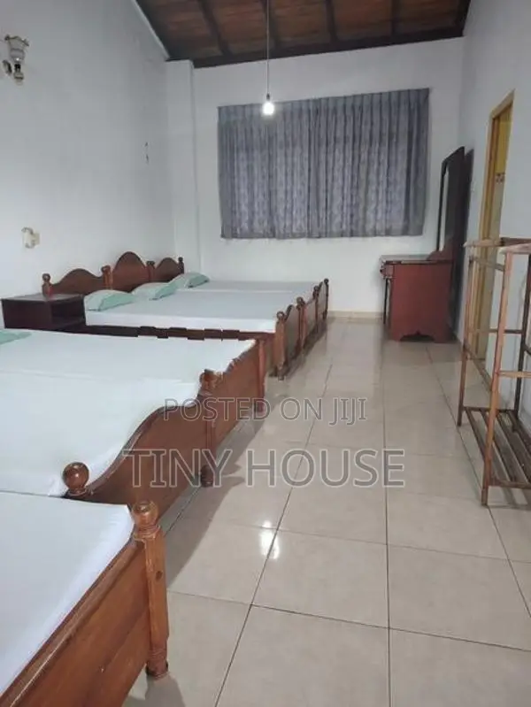 Rooms Near Karapitiya
