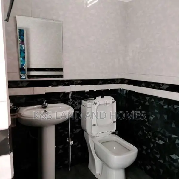 Brand New House for Sale in Naranwala