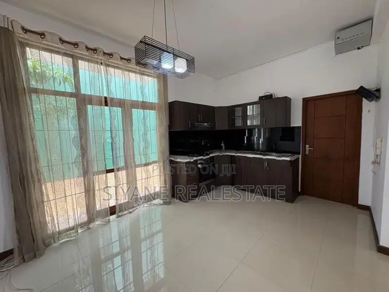 Luxury House Sale in Thalawathugoda