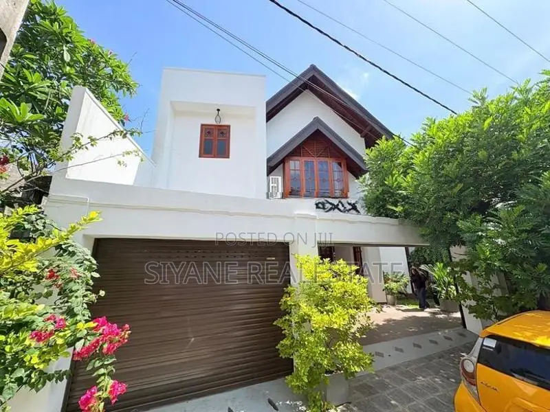 Luxury New House for Sale in Nawala
