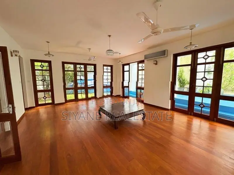 Luxury New House for Sale in Nawala