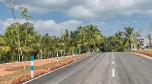 ගම්පහ කච්වේරියට යාබඳව නිරවුල් ඉඩම් විකිණීමට