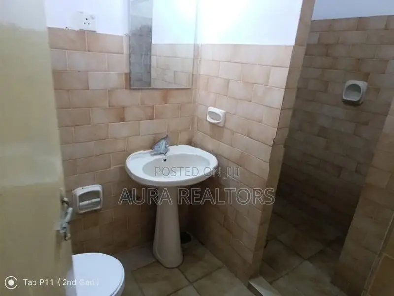 4 Bedrooms House For Sale in Colombo 05 Park Road (P-186)