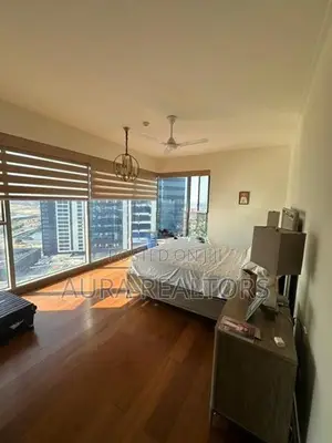 Luxurious 4 Bedrooms Fully Furnished Apartment For sale in Colombo 02