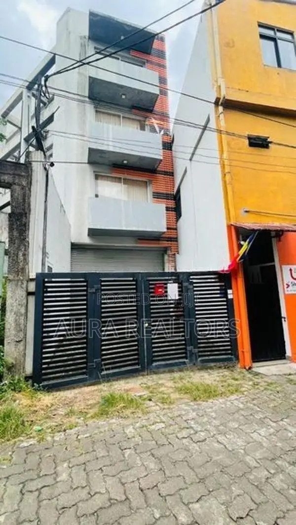 3 Storey Commercial Building for Sale in Nugegoda (p-241)
