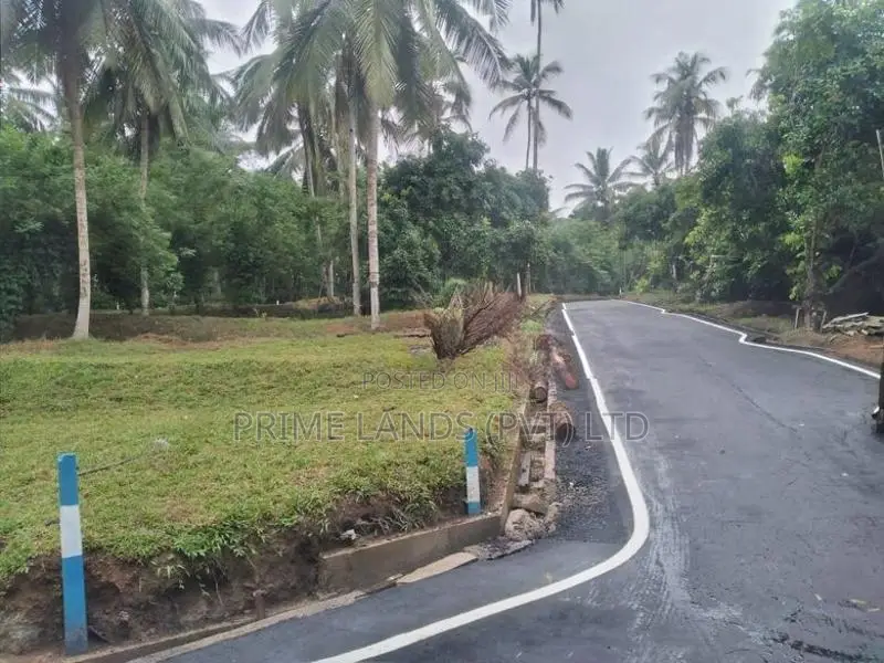 නේවාසික බිම් කොටස් විකිණීම ගොඩගම