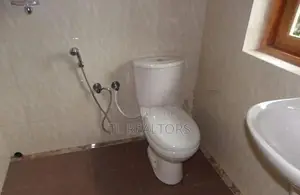 Spacious 5 Bedroom House for Sale - Kotikawaththa Tl26