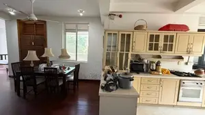 Three Storied House for Sale Close to Thimbirigsyaya Road, Colombo 05