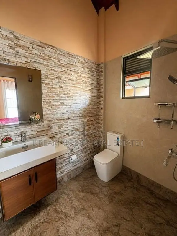 New Fully Furnished Luxury House for Rent – Pellawatte