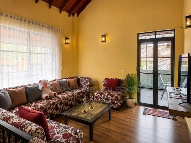 New Fully Furnished Luxury House for Rent – Pellawatte