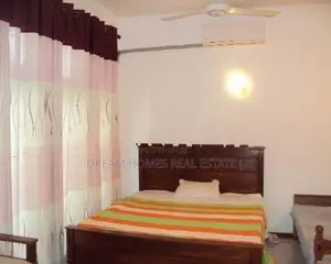 Luxury 3-Storey House for Rent – Ratmalana