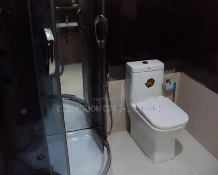 Luxury 3-Storey House for Rent – Ratmalana