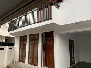 Modern 4-Bedroom House for Rent – Nugegoda