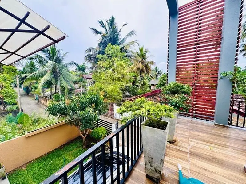 Luxury 5 Bedroom House for Rent – Himbutana