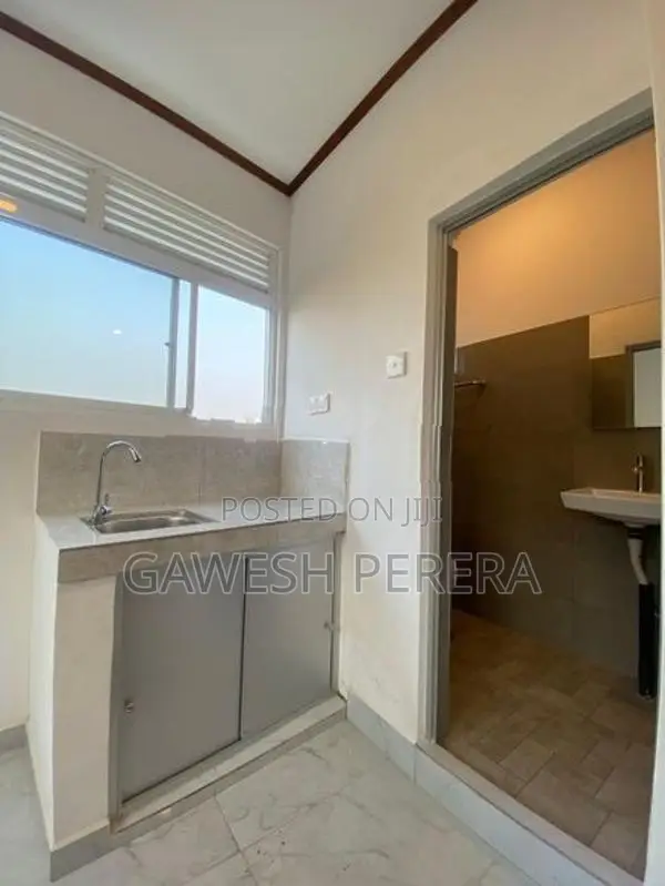 Newly Built Rooms for Rent in Kotikawatta - Single/ Double