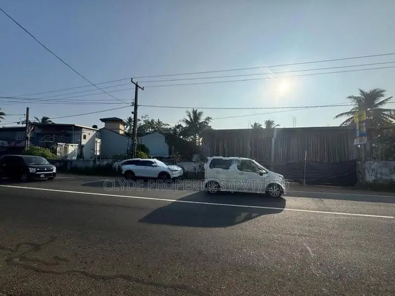 Commercial Building with Land For Sale in Wadduwa - Facing Galle Road
