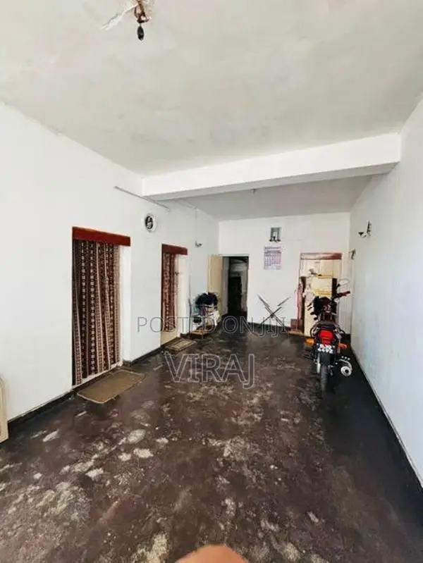 A Spacious Two-Storey House for Sale Mount Lavinia