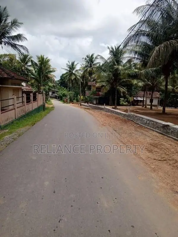 Residential Land for Sale in Homagama