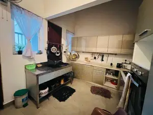 (DR211) Luxury Fully Furnished Solar House for Rent in Kottawa