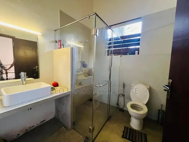 (DR211) Luxury Fully Furnished Solar House for Rent in Kottawa