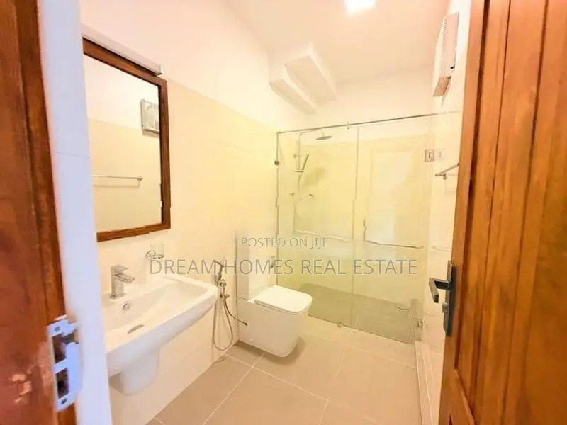 Brand New Luxury House for Rent – Pelawatte, Battaramulla