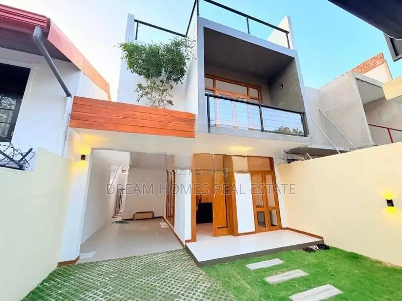 Brand New Luxury House for Rent – Pelawatte, Battaramulla