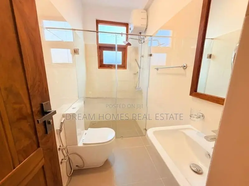 Brand New Luxury House for Rent – Pelawatte, Battaramulla