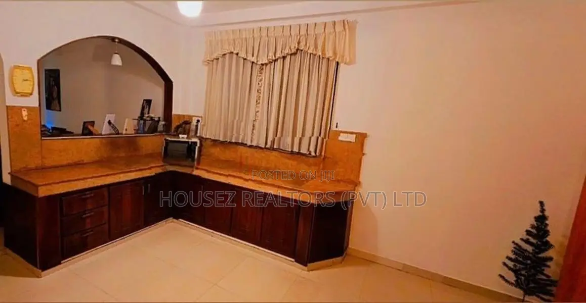 Spacious 3-Bedroom House for Sale in Kadawatha – 13.5 Perches
