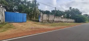 Kuliyapitiya Land for Sale