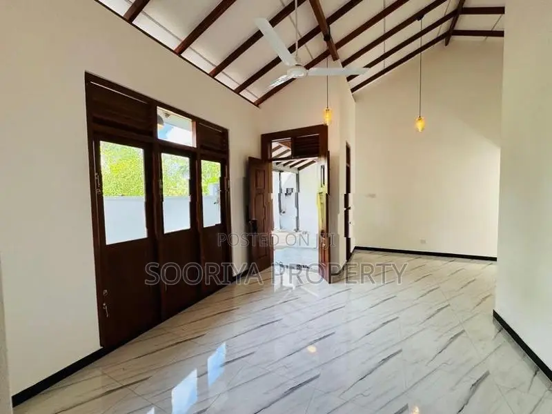 BRAND NEW SINGLE STORY HOUSE FOR SALE IN PILIYANDALA