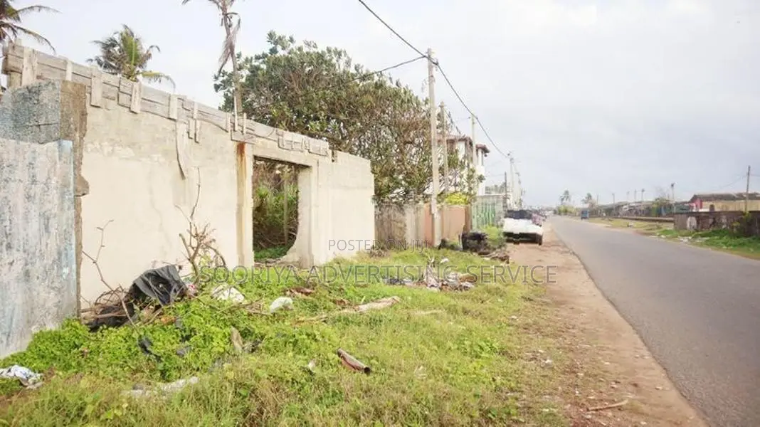 Prime Coastal Land Near Lunawa Beach