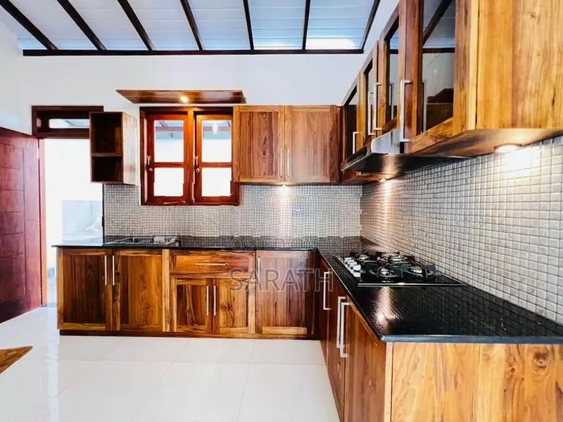 Brand New House For Sale in Athurugiriya