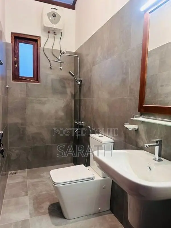Brand New House For Sale in Athurugiriya