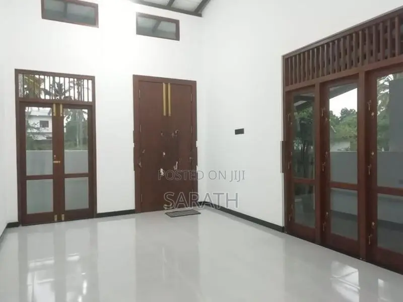 All Completed Brand New House For Sale - Homagama