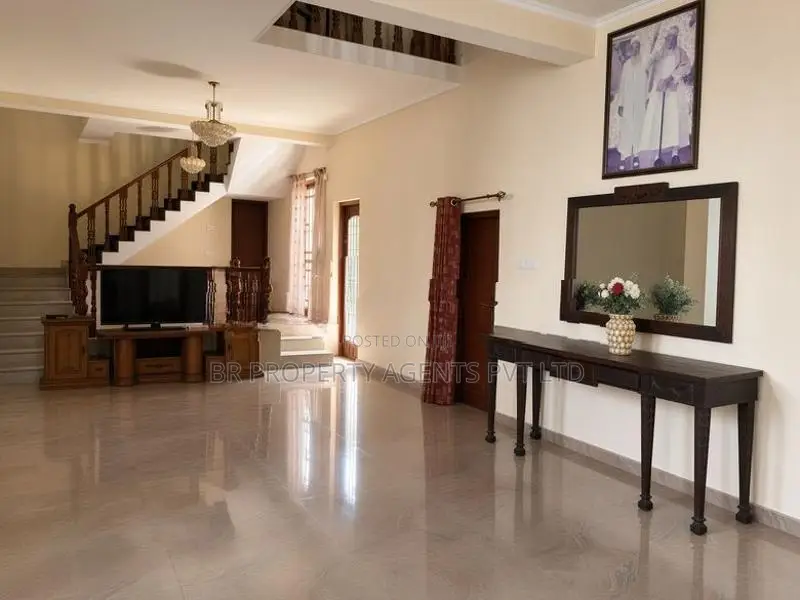Two Story House for Sale in Nugegoda