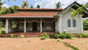 කඩවතෙන් වටිනා දේපළක් විකිණීමට!